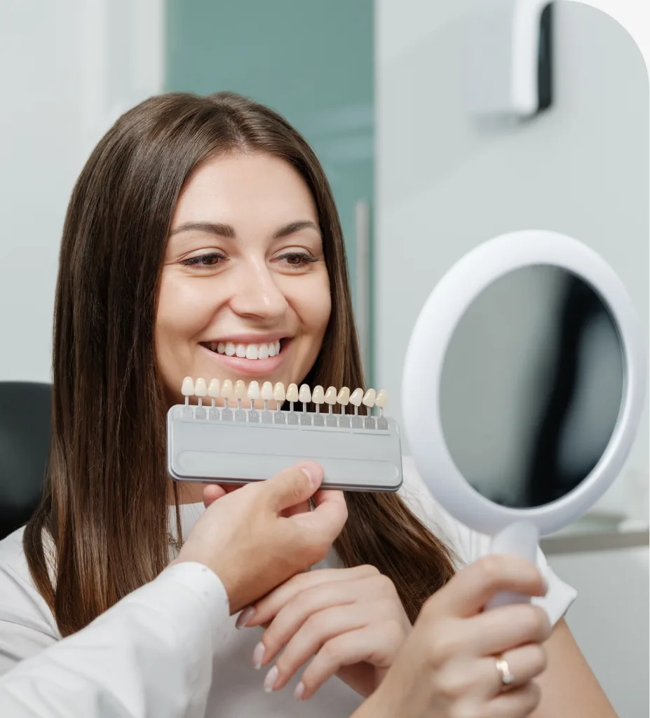 Dental Veneers at Centro Dental Las Americas